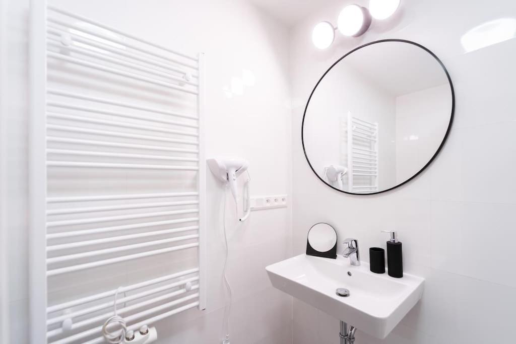 Gold Garden Terrace Apartment Brno Zewnętrze zdjęcie