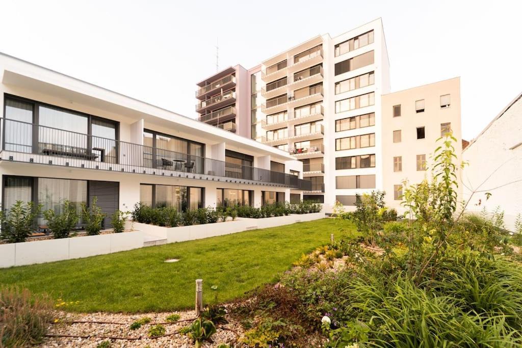 Gold Garden Terrace Apartment Brno Zewnętrze zdjęcie