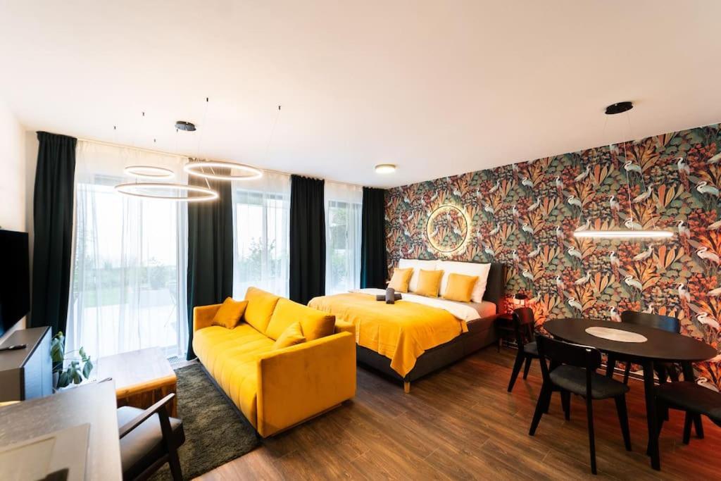 Gold Garden Terrace Apartment Brno Zewnętrze zdjęcie
